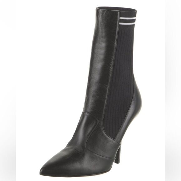 Fendi Leather heel Booties